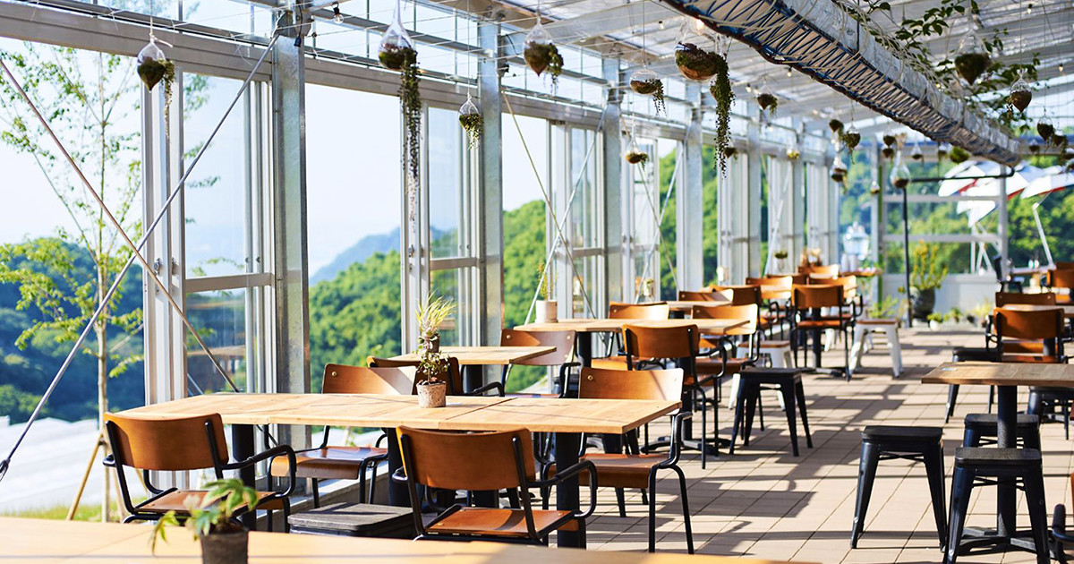 外観・農園のあるレストラン(公式)