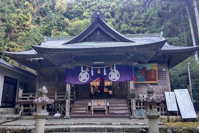 高知市仁井田の仁井田神社 境内の様子